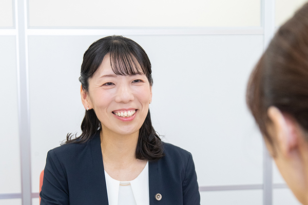 独立されてからは、離婚や相続の問題に力を入れてらっしゃるのですよね